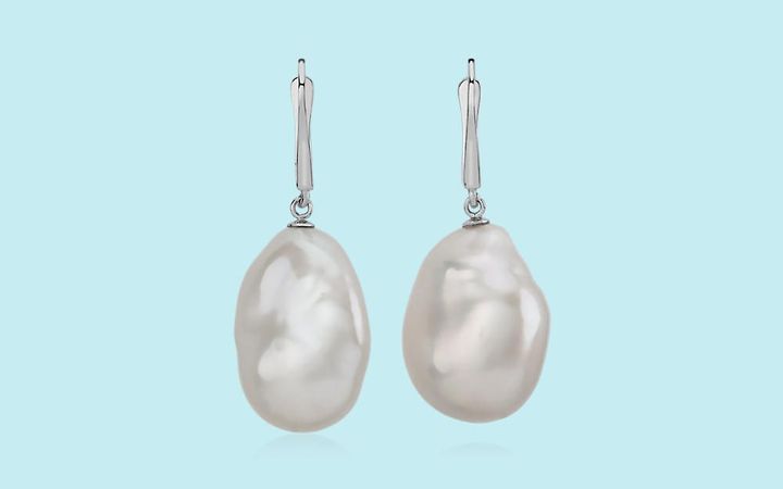 Pearl jewele